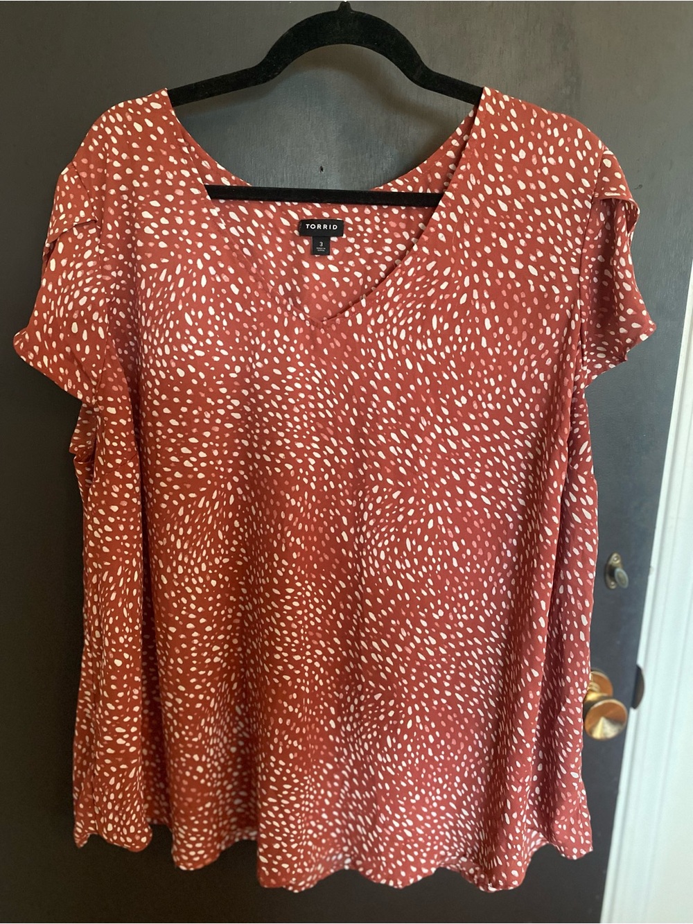 torrid Rust Speckle V-Neck Flutter Sleeve Top